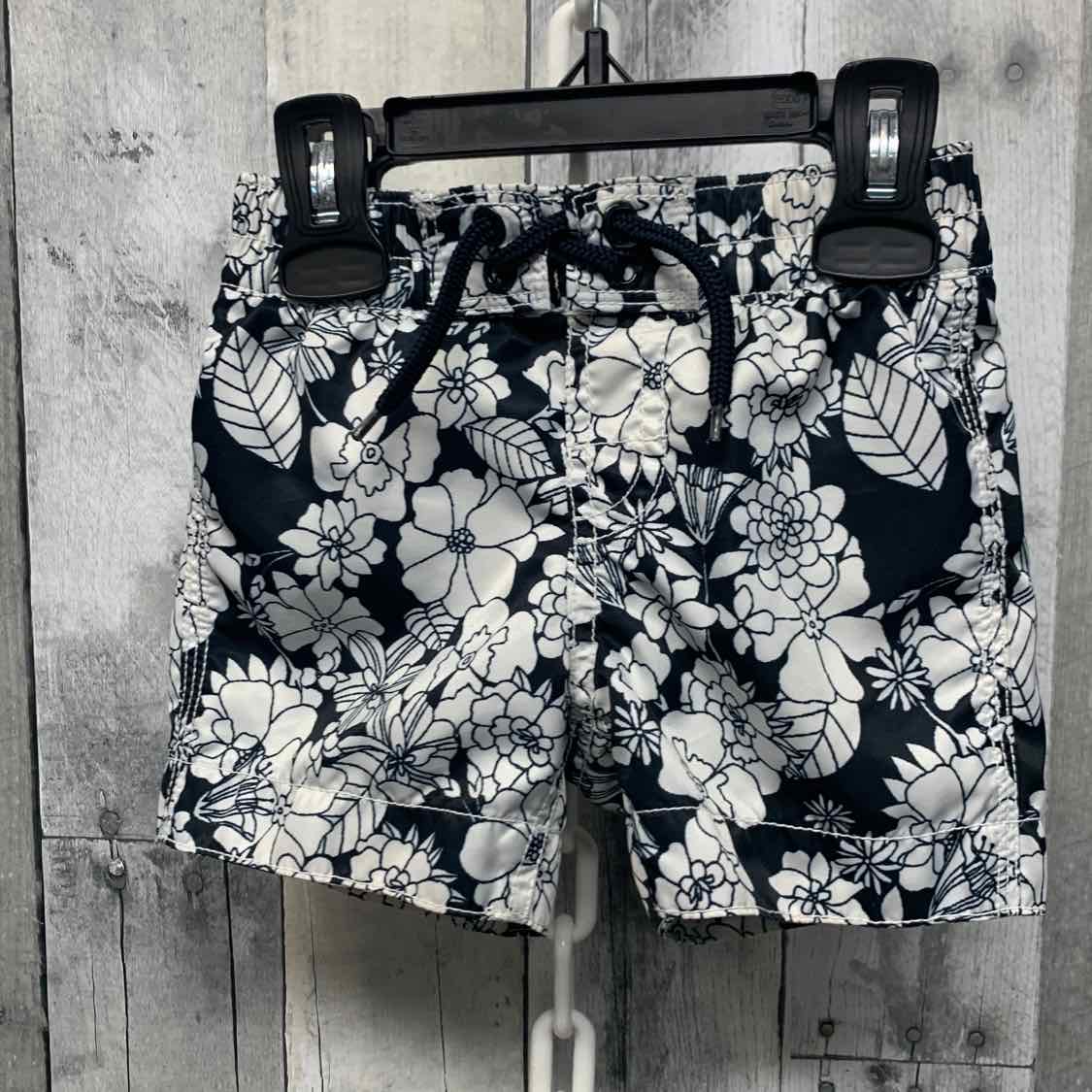Size 12-18 Months Black/White Gap Swim Trunks