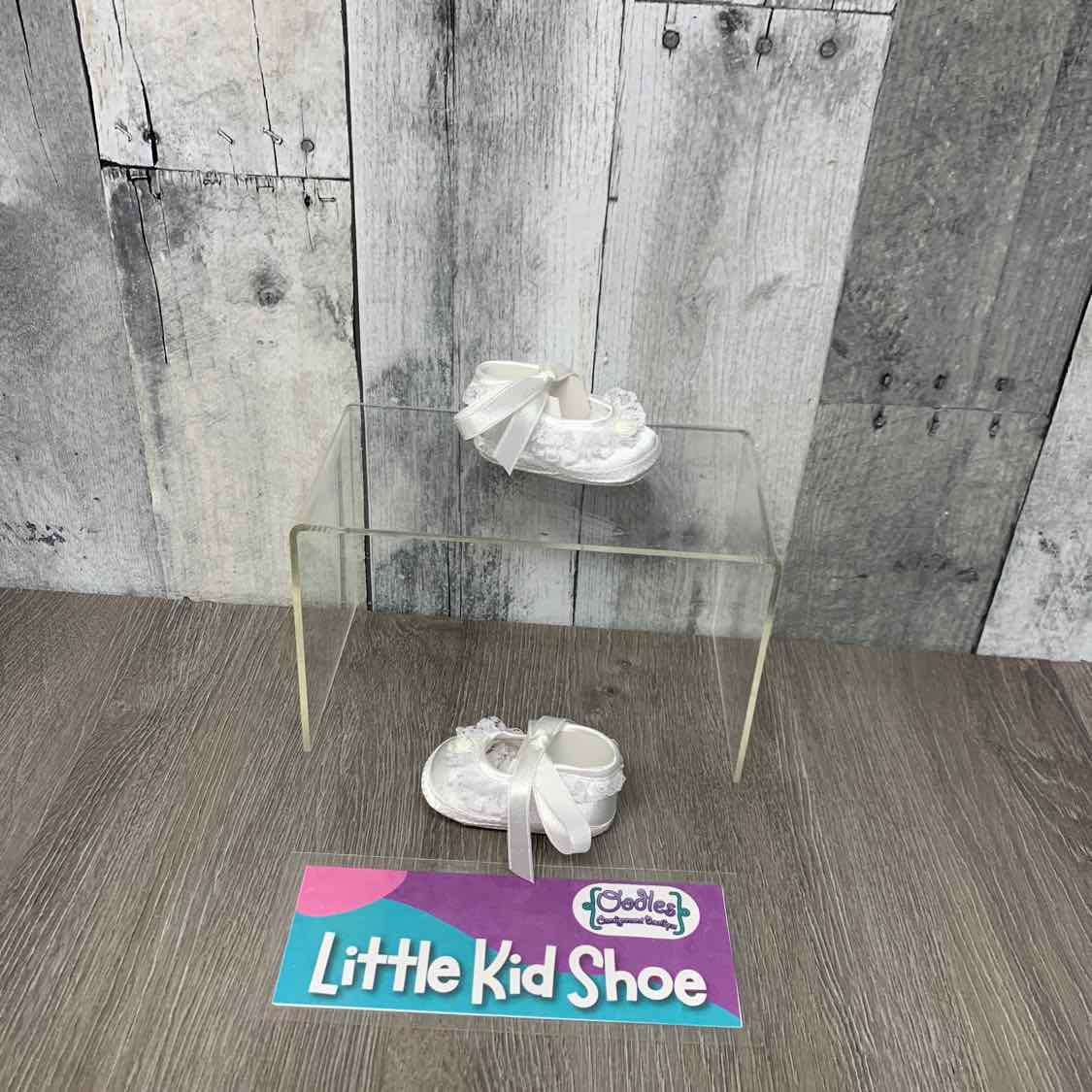 Size 0 White B Brand Soft Sole Shoes