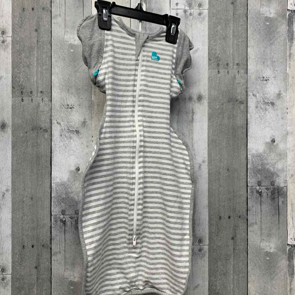 Size Medium White/Gray Swaddle Me Sleep Sack