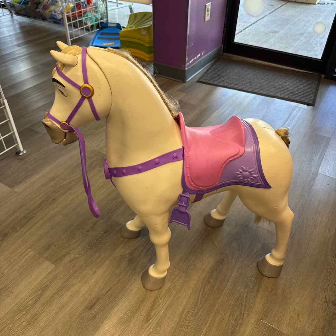 Disney White/Purple Interactive Pretend Play