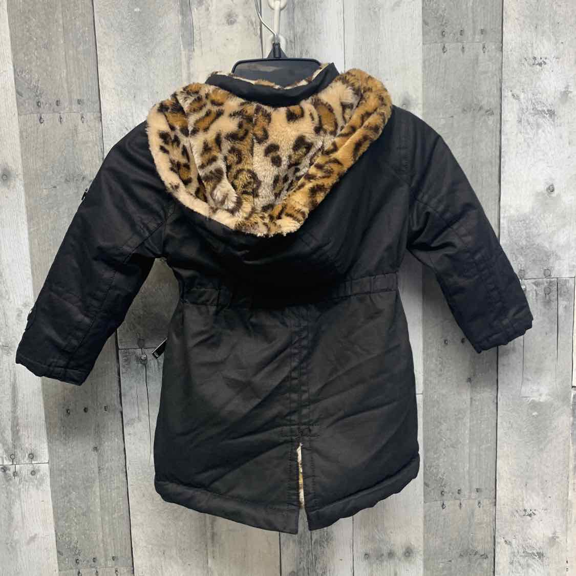 Size 3T Black/Tan B Brand Heavy Jacket