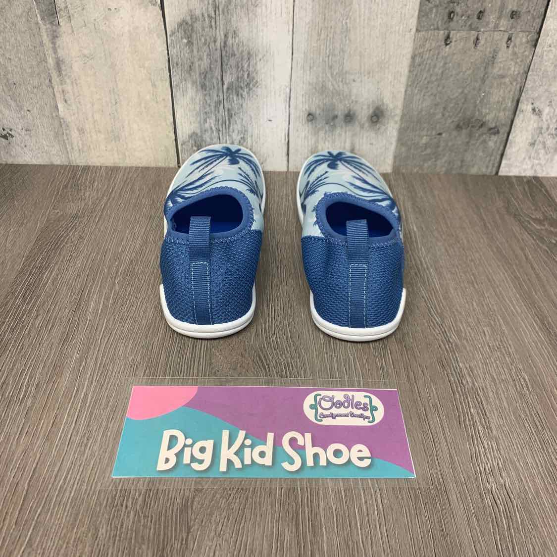 Size 2/3 Blue Print Speedo Water Shoes