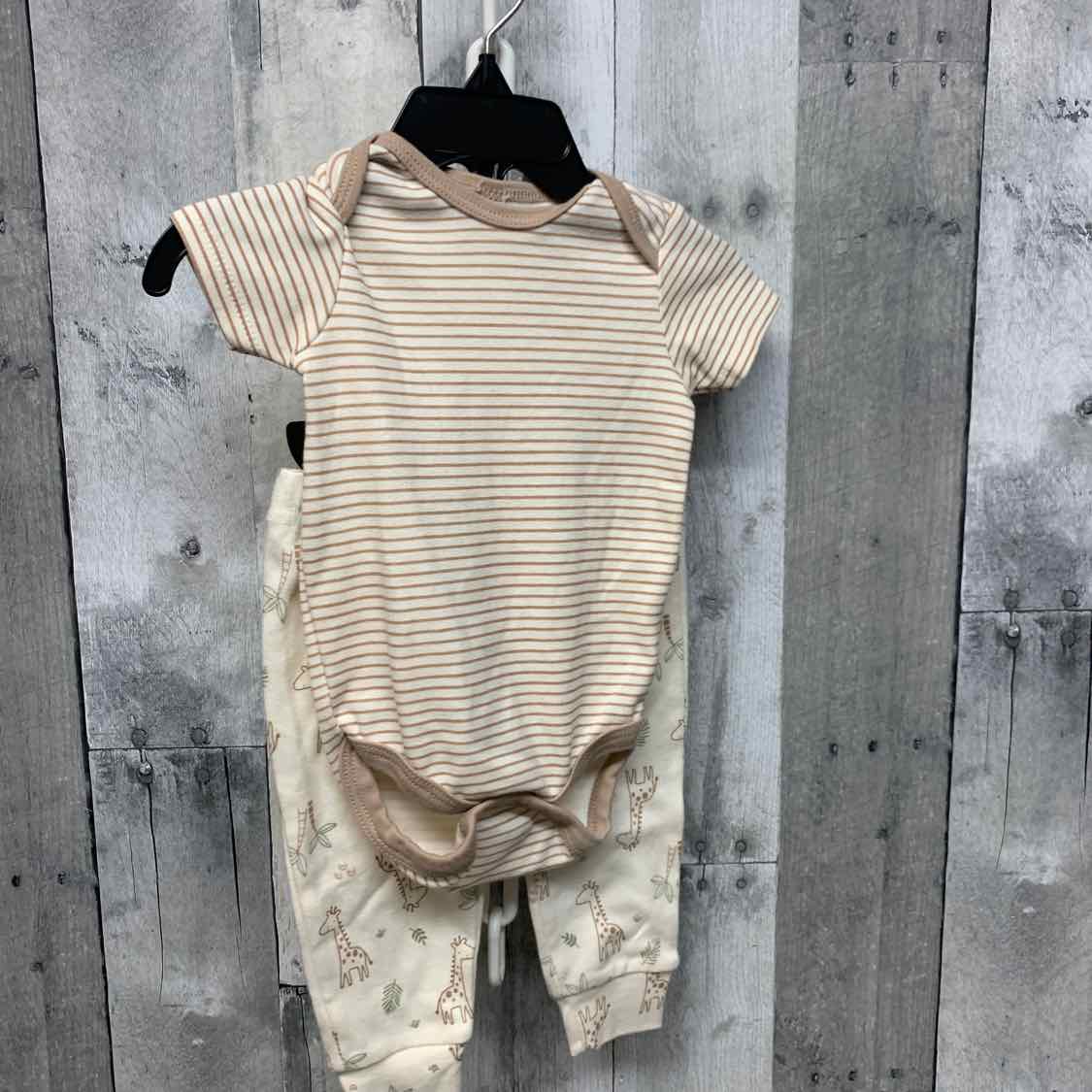 Size 3-6 Months Brown/White B Brand Shirt/Pants