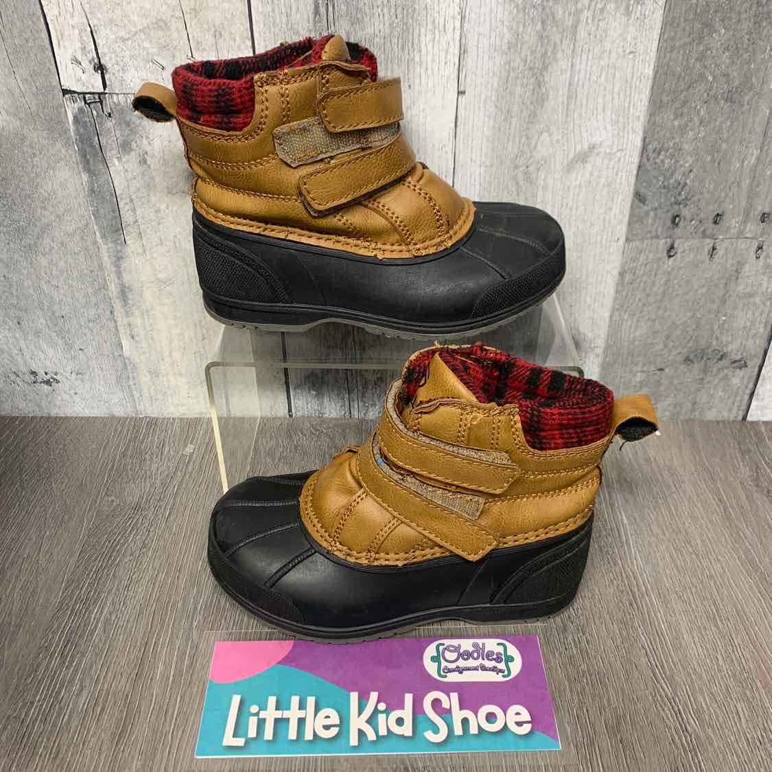 Size 10 Brown/Tan Magellan Outdoors Snow Boots