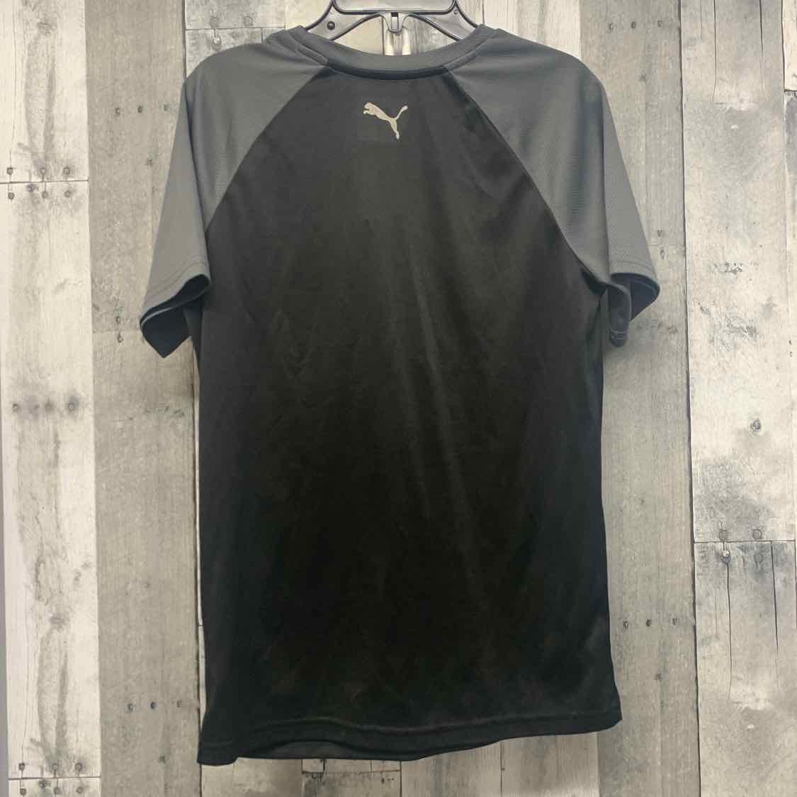 Size 14/16 Black/Gray Puma T Shirt