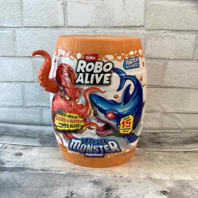 Zuru Orange Misc Playset