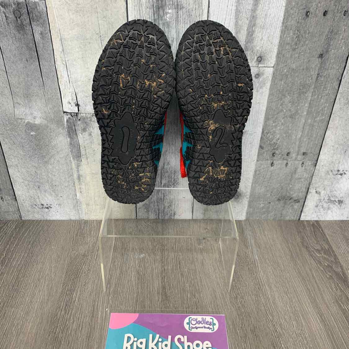 Size 3.5 Teal/Black Sport Brand Sneakers