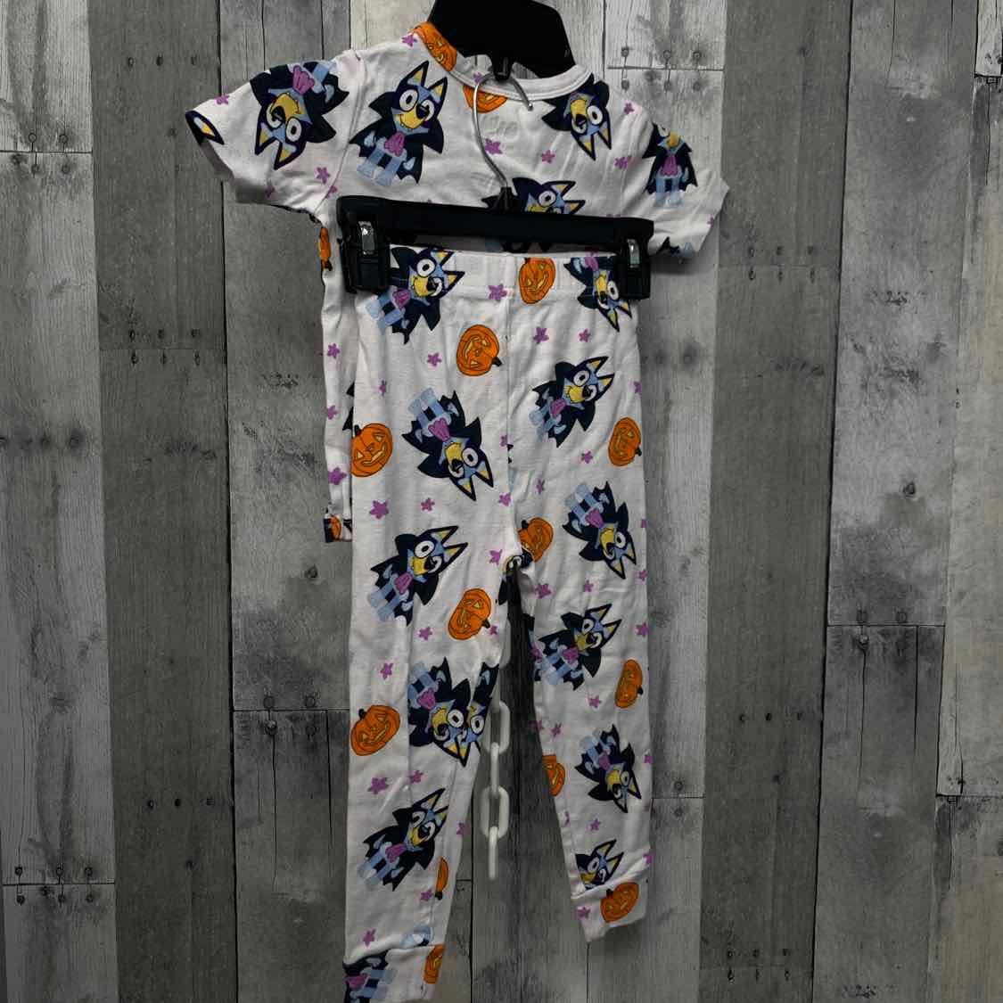 Size 4T White Print Disney 2pc PJs