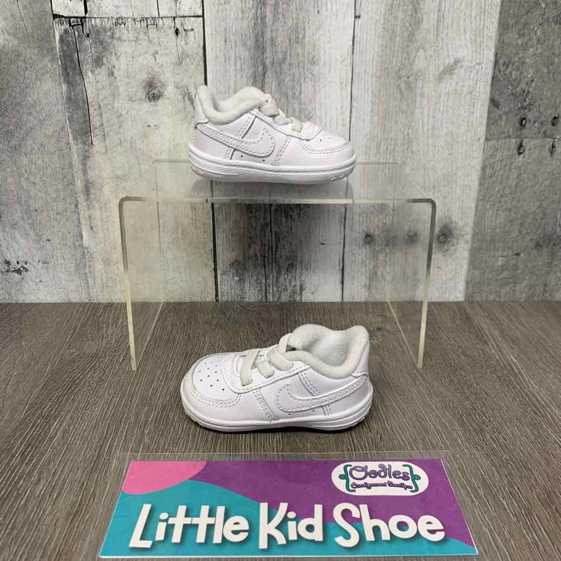 Size 2 White Sport Brand Soft Sole Shoes