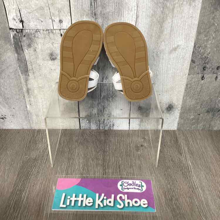 Size 3 White Rachel Sandals - OodlesCB