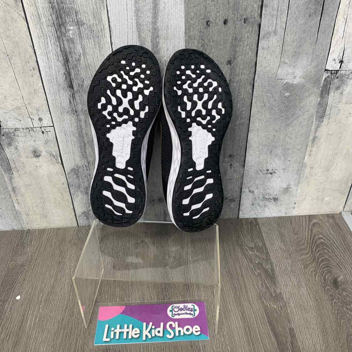 Size 3 Black/Gold Sport Brand Sneakers