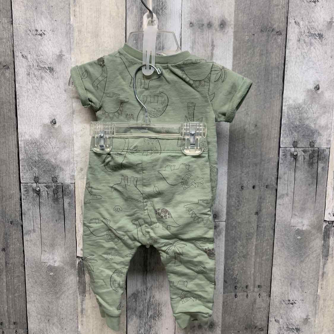Size 6-9 Months Green Print B Brand Shirt/Pants