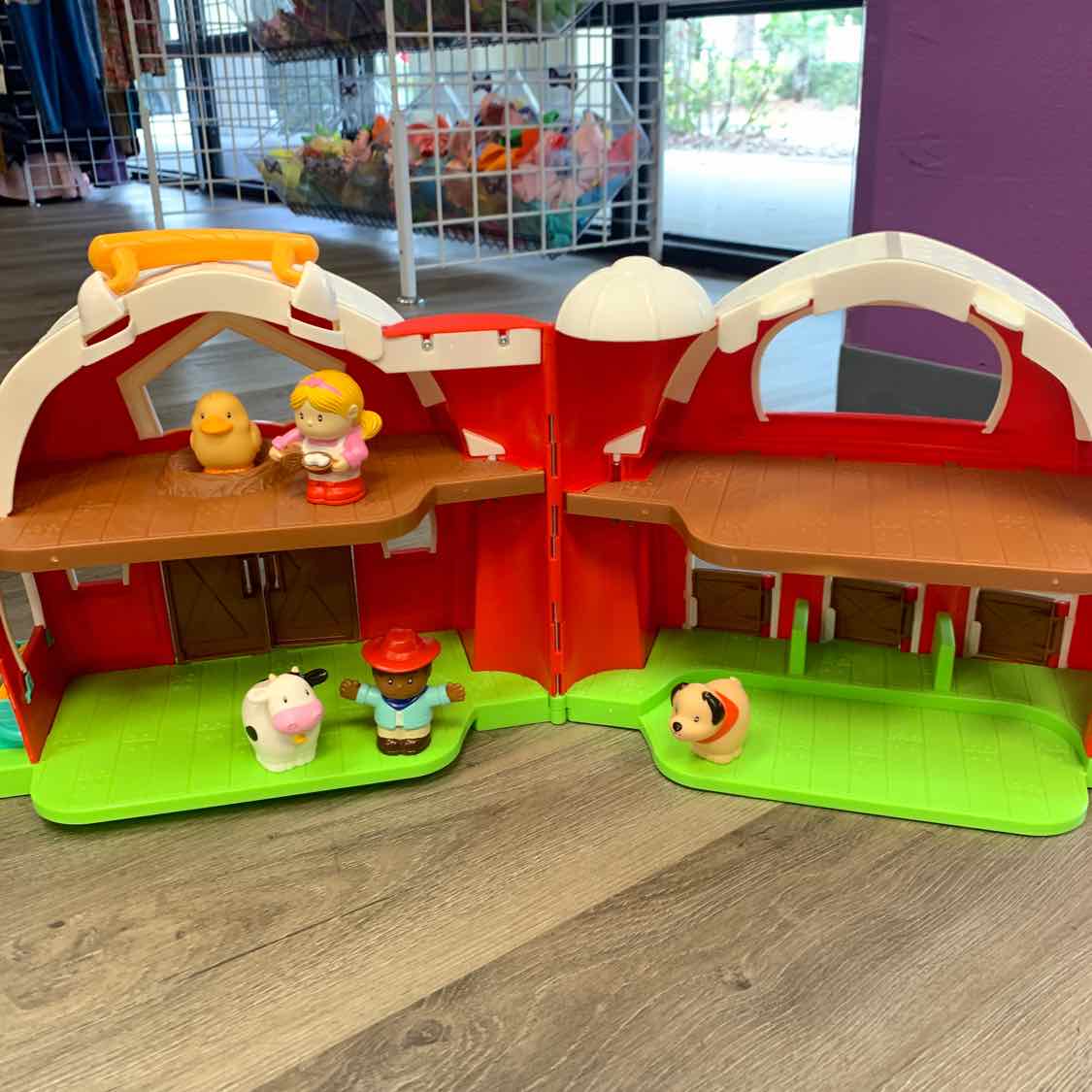 Battat Red/White Misc Playset