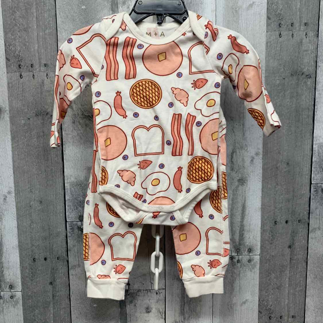 Size 6-9 Months White Print B Brand Shirt/Pants
