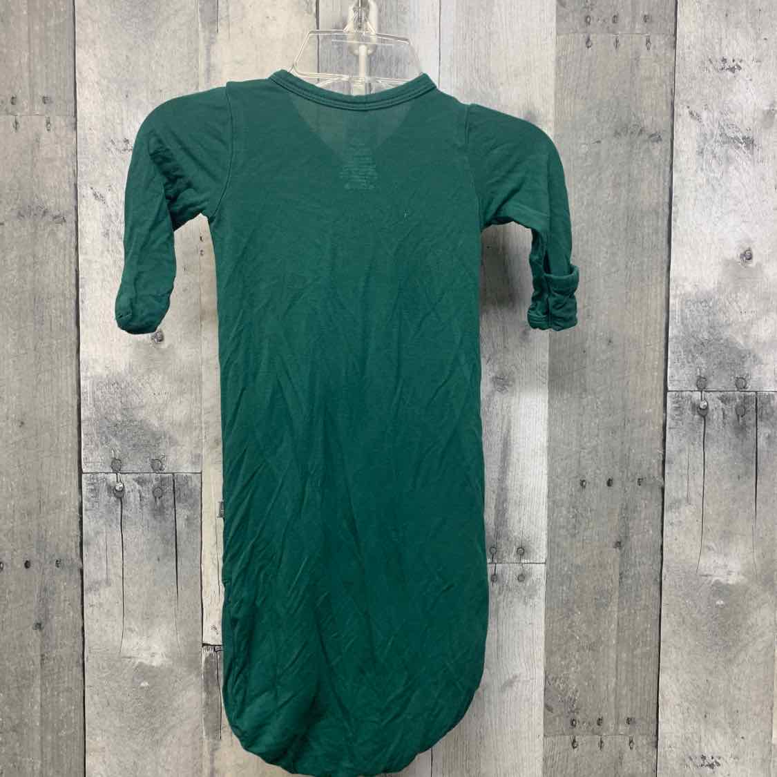 Size 0-3 Months Hunter Kyte Layette