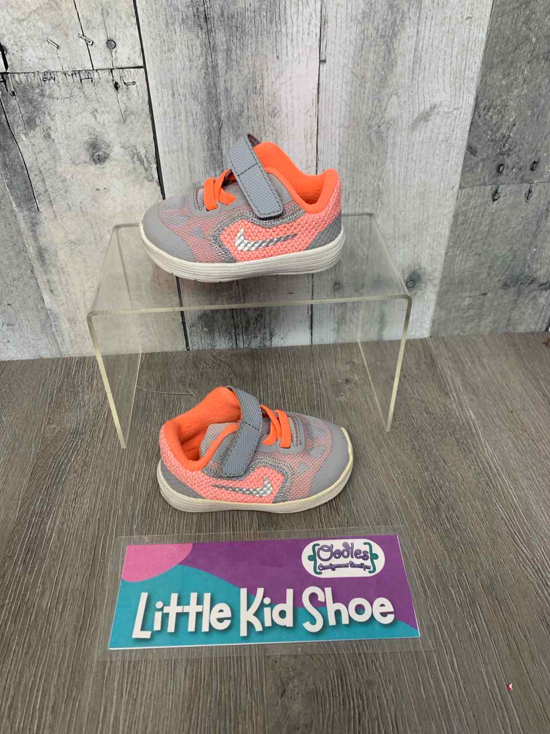 Size 3 Gray/Pink Sport Brand Sneakers