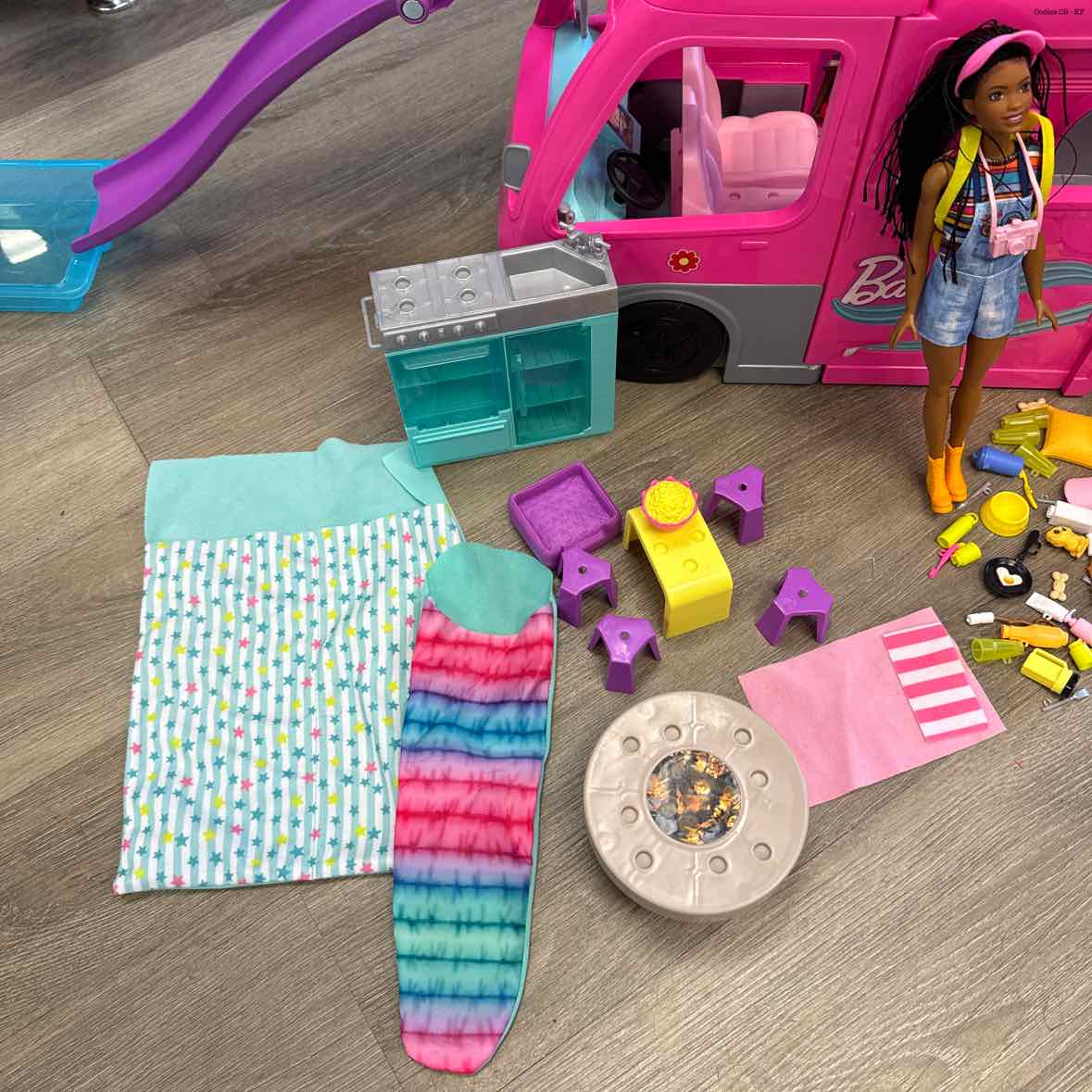 Barbie Pink Doll Playset