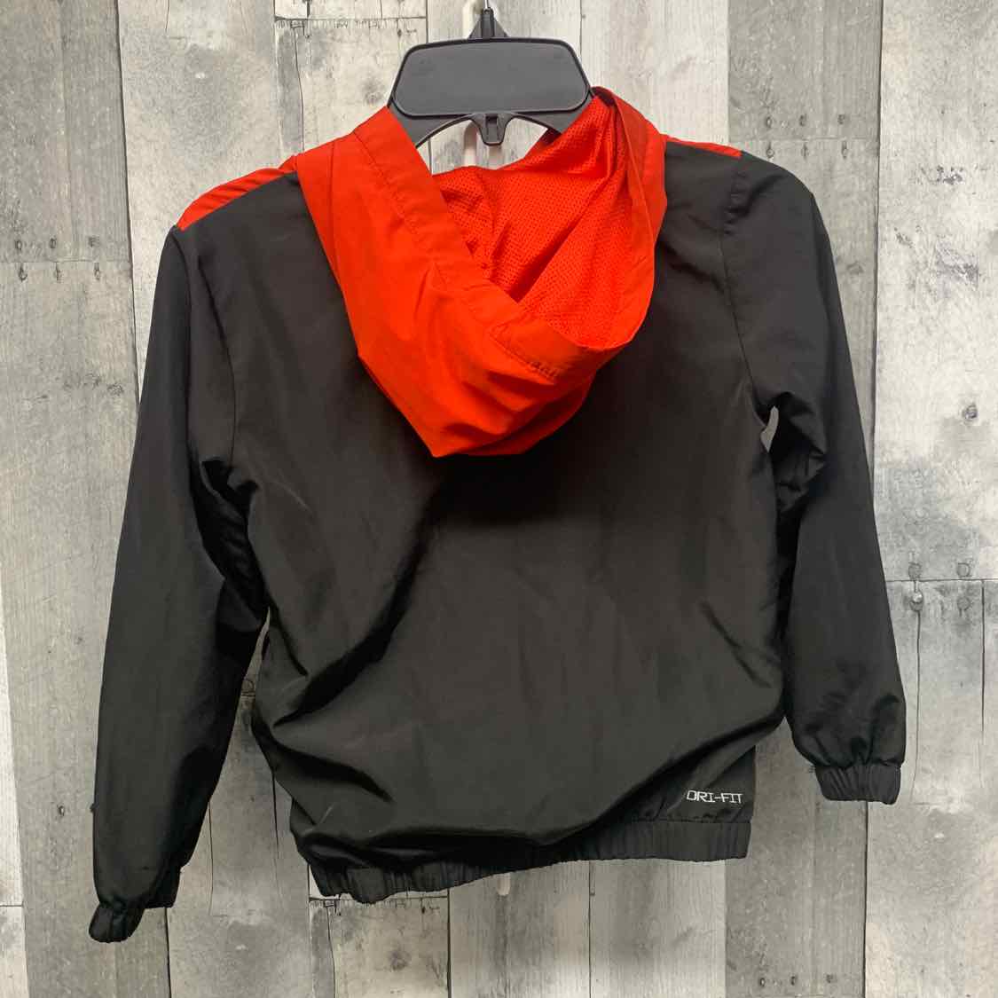 Size 5T Red/Black Sport Brand Light Jacket