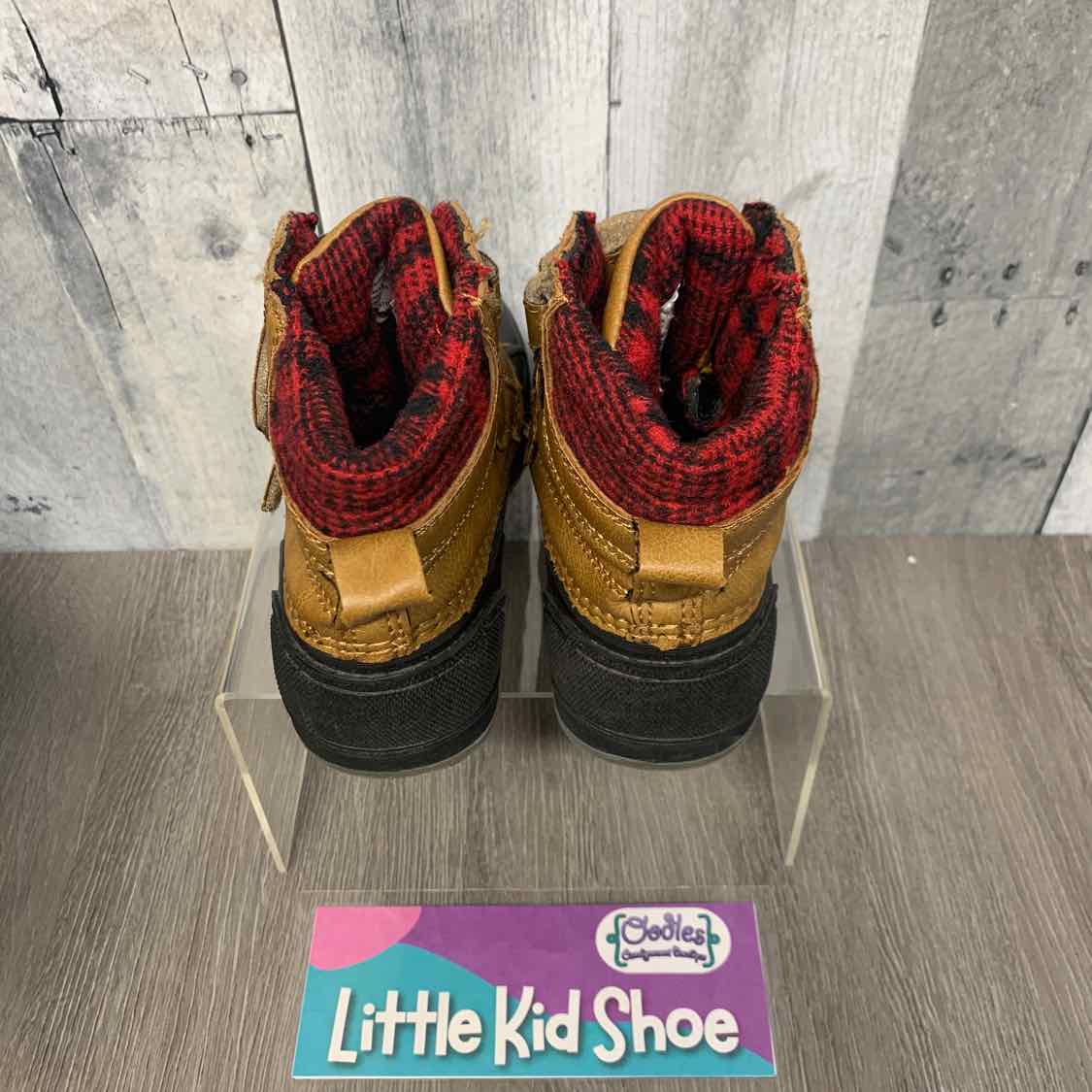 Size 10 Brown/Tan Magellan Outdoors Snow Boots