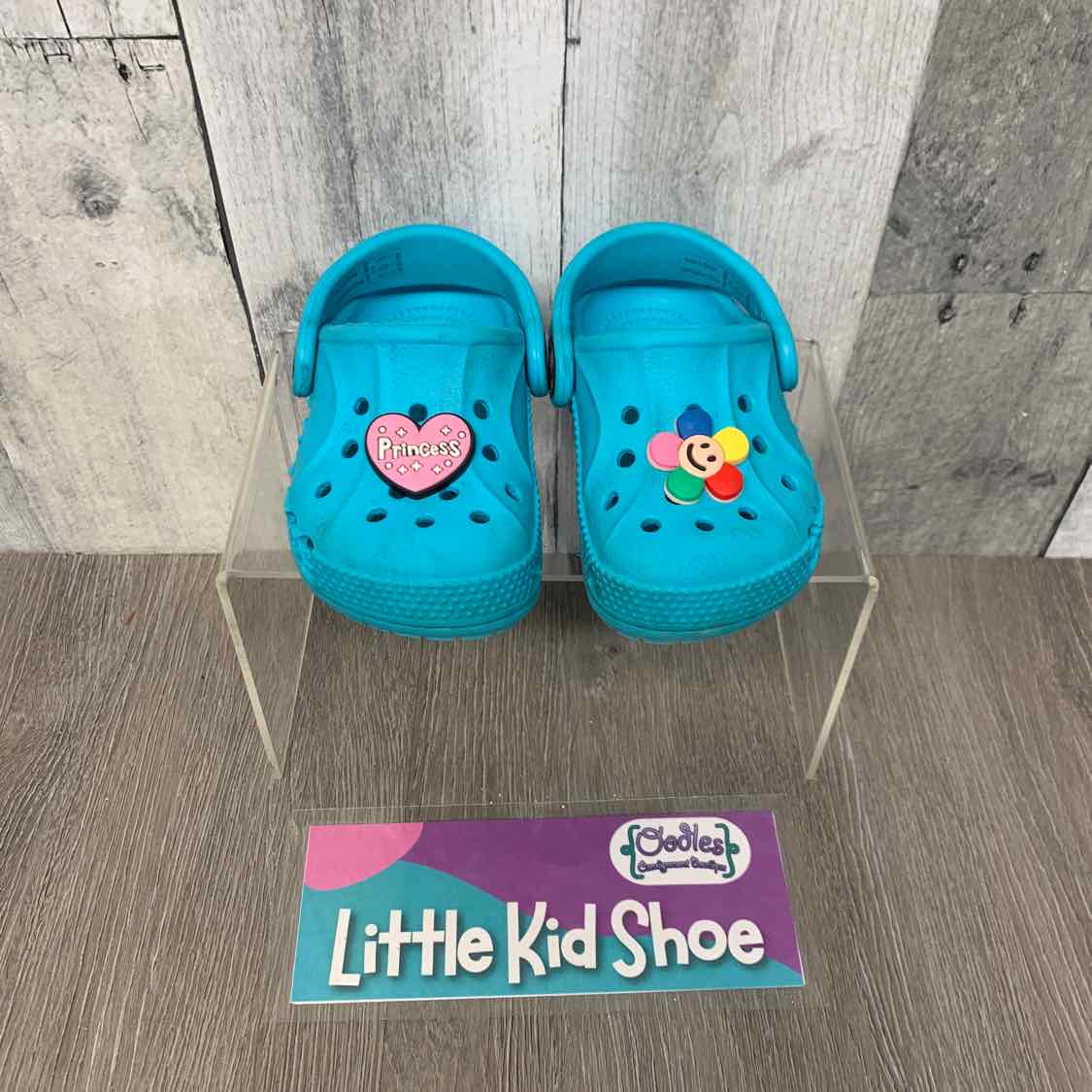 Size 4 Teal Crocs Water Shoes