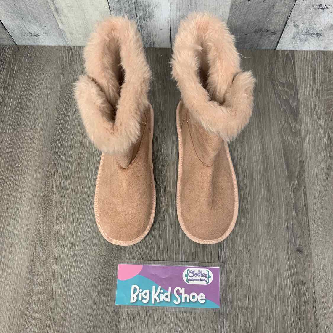 Size 5 Pink Children's Place Boots