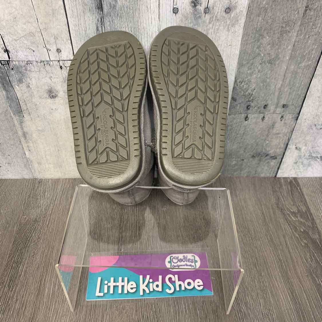 Size 8 Gray UGG Boots