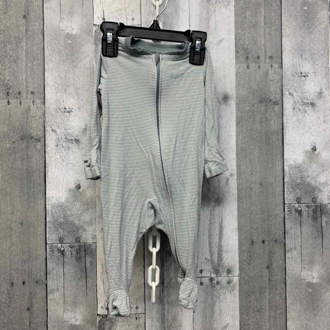 Size 3 Months White Striped Bamboo Footy PJs