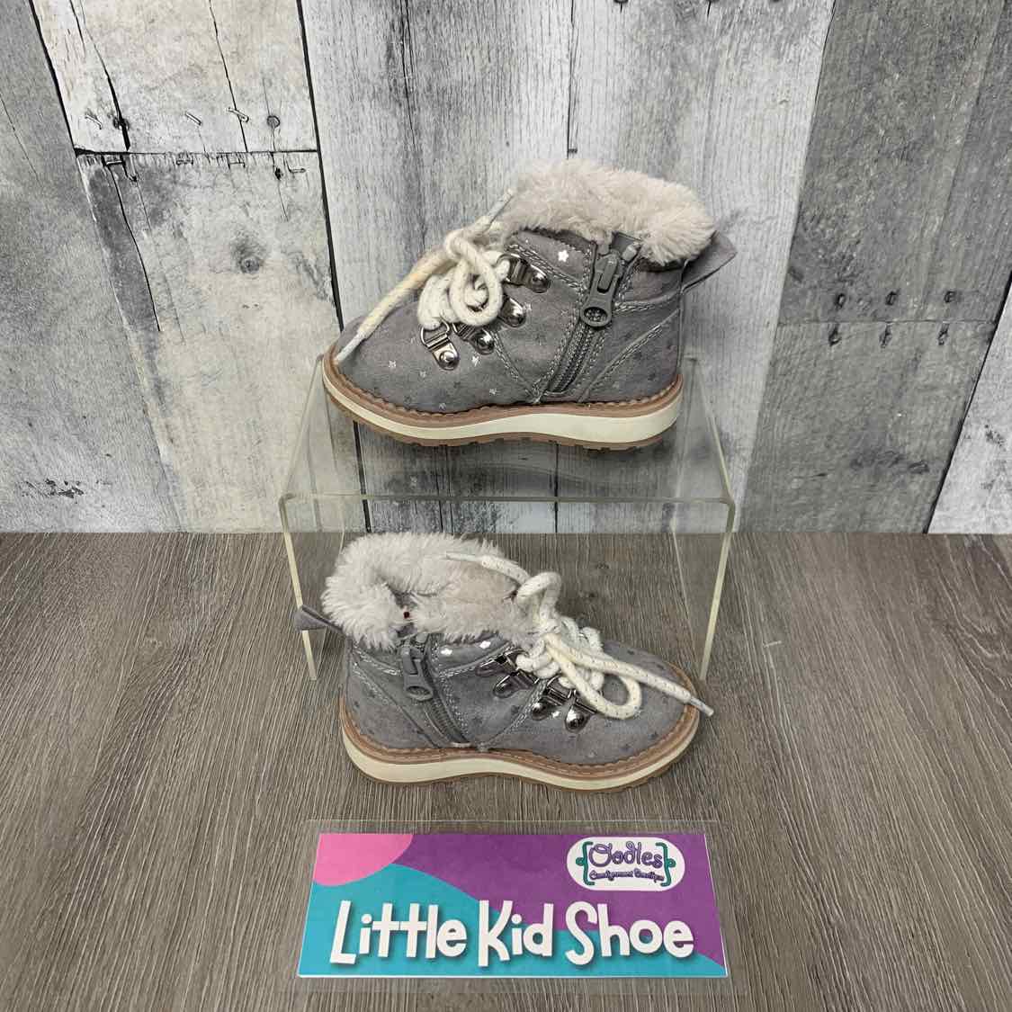 Size 5 Gray/White Cat & Jack Boots