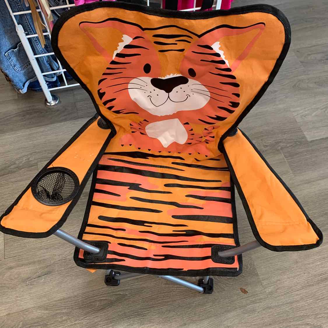 Generic Orange Chair