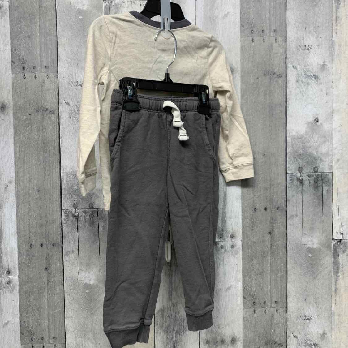 Size 24 Months Gray/Tan Carter's Shirt/Pants