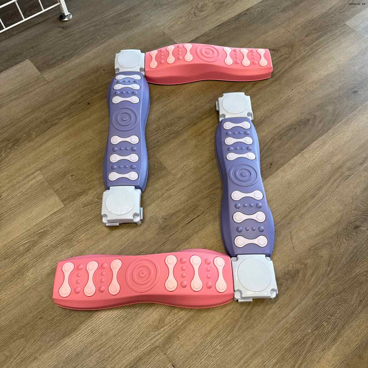 Generic Purple/Pink Misc Sports Toy