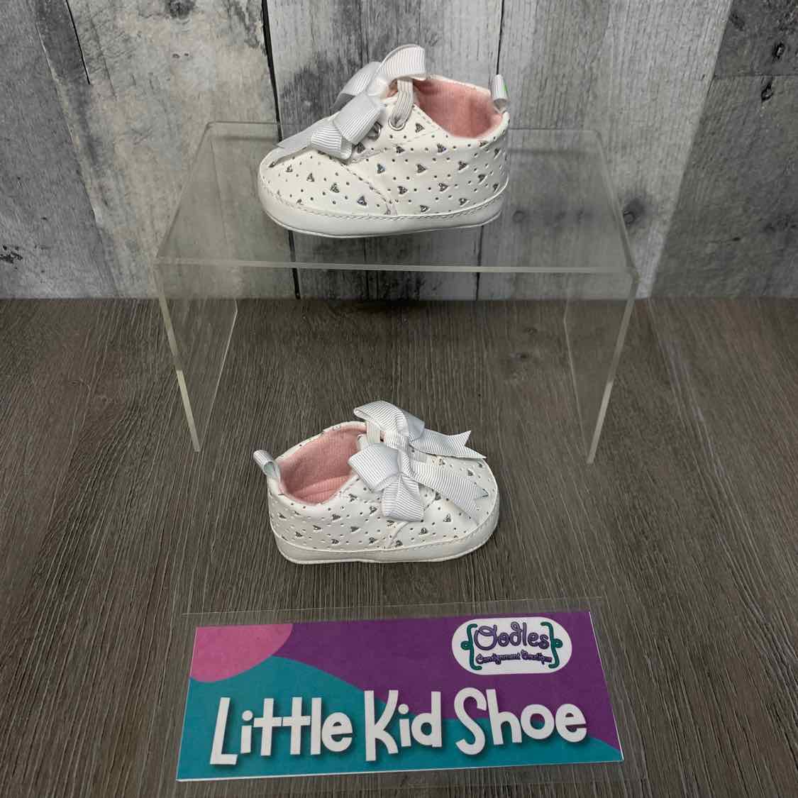 Size 0-3 Months White/Silver B Brand Soft Sole Shoes - OodlesCB