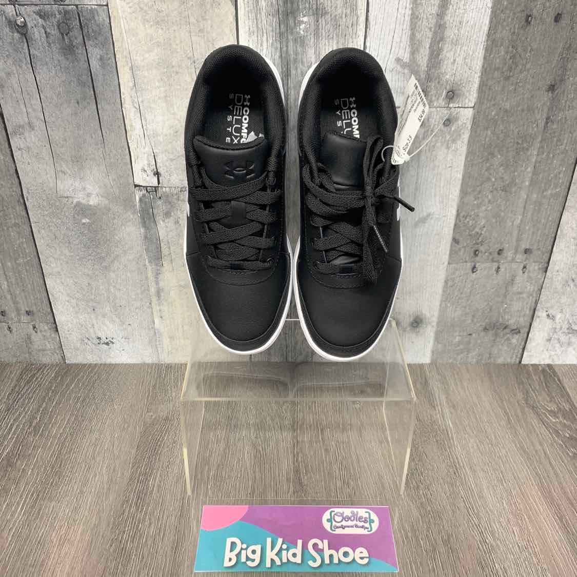 Size 3.5 Black/White Sport Brand Sneakers