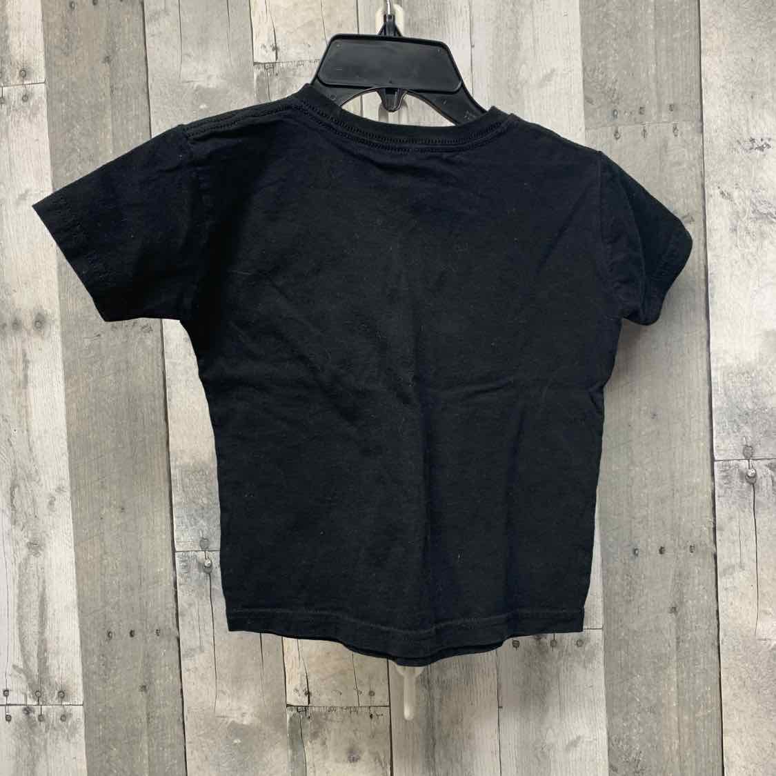 Size 4T Black/White B Brand T Shirt
