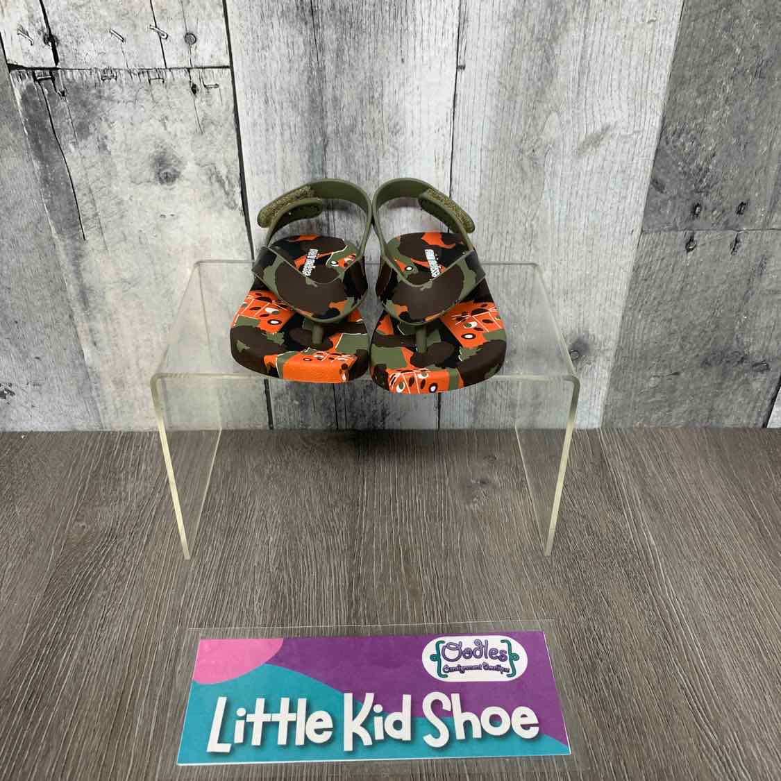 Size 5 Green Print Mini Melissa Sandals