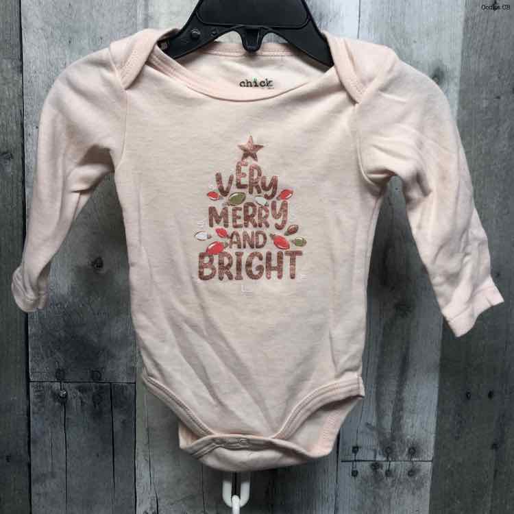 Size 3-6 Months Pink Graphic Chick Pea Bodysuit