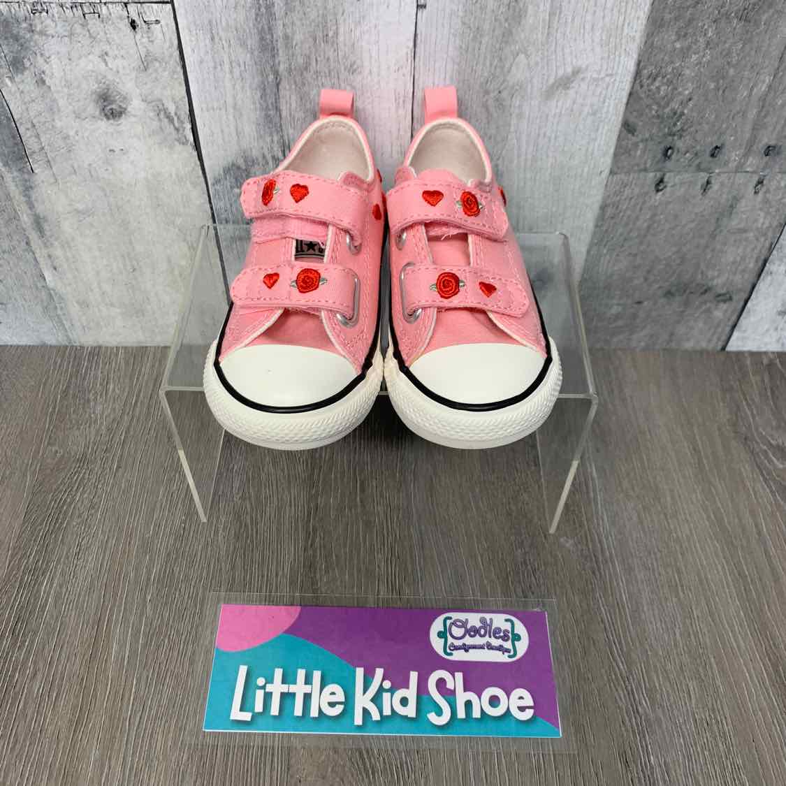 Size 6 Pink Converse Sneakers