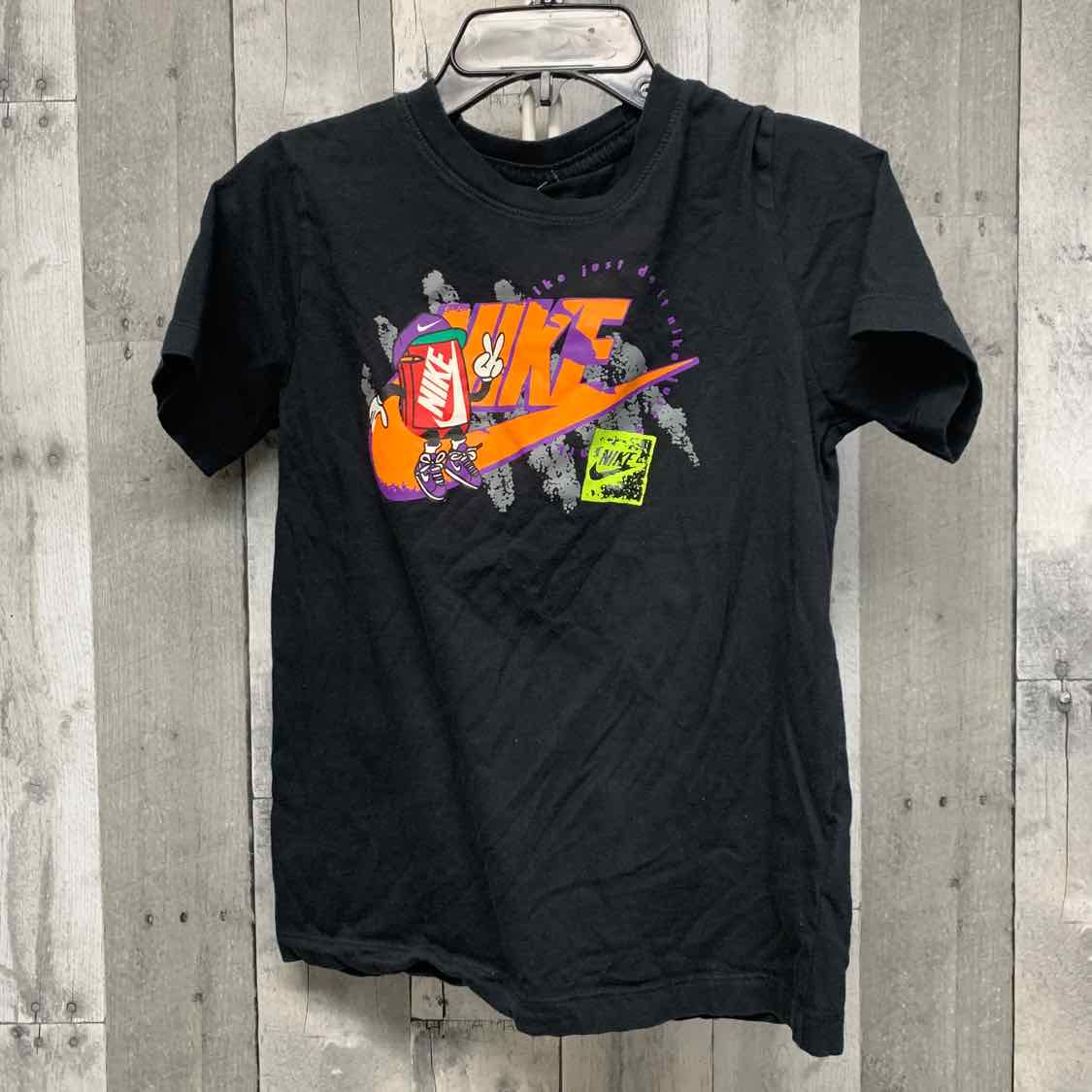 Size Medium Black Graphic Sport Brand T Shirt