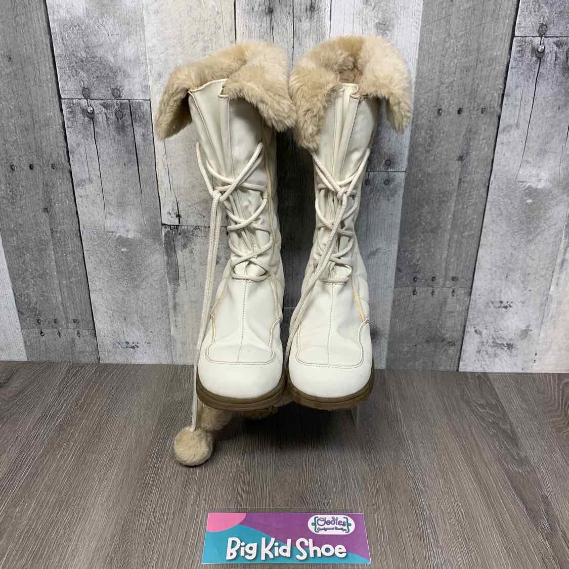 Size 6.5 White Mudd Snow Jacket