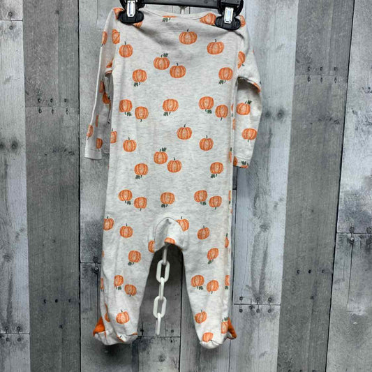 Size 9 Months Gray Print Just One You Footy PJs