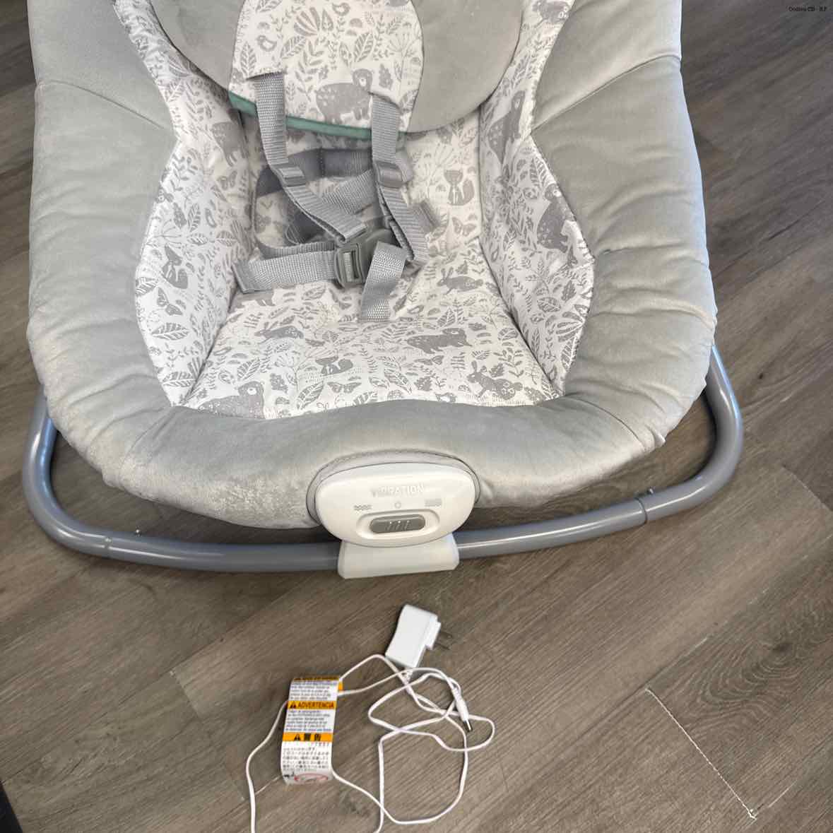 Graco Gray/White Forest Swing w/ Pwr Plug
