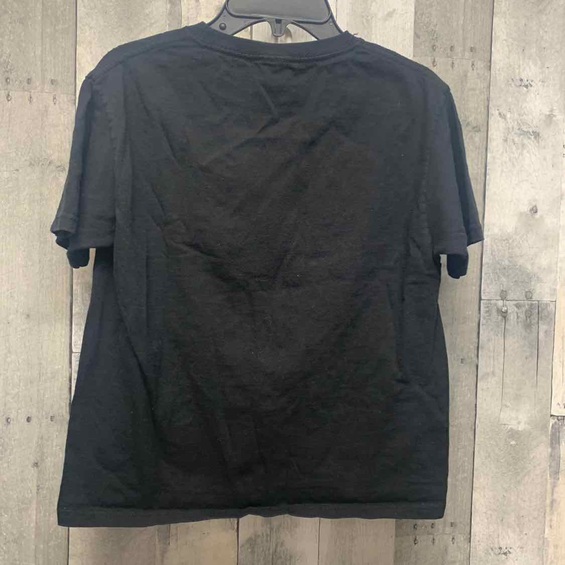 Size Medium Black Graphic B Brand T Shirt