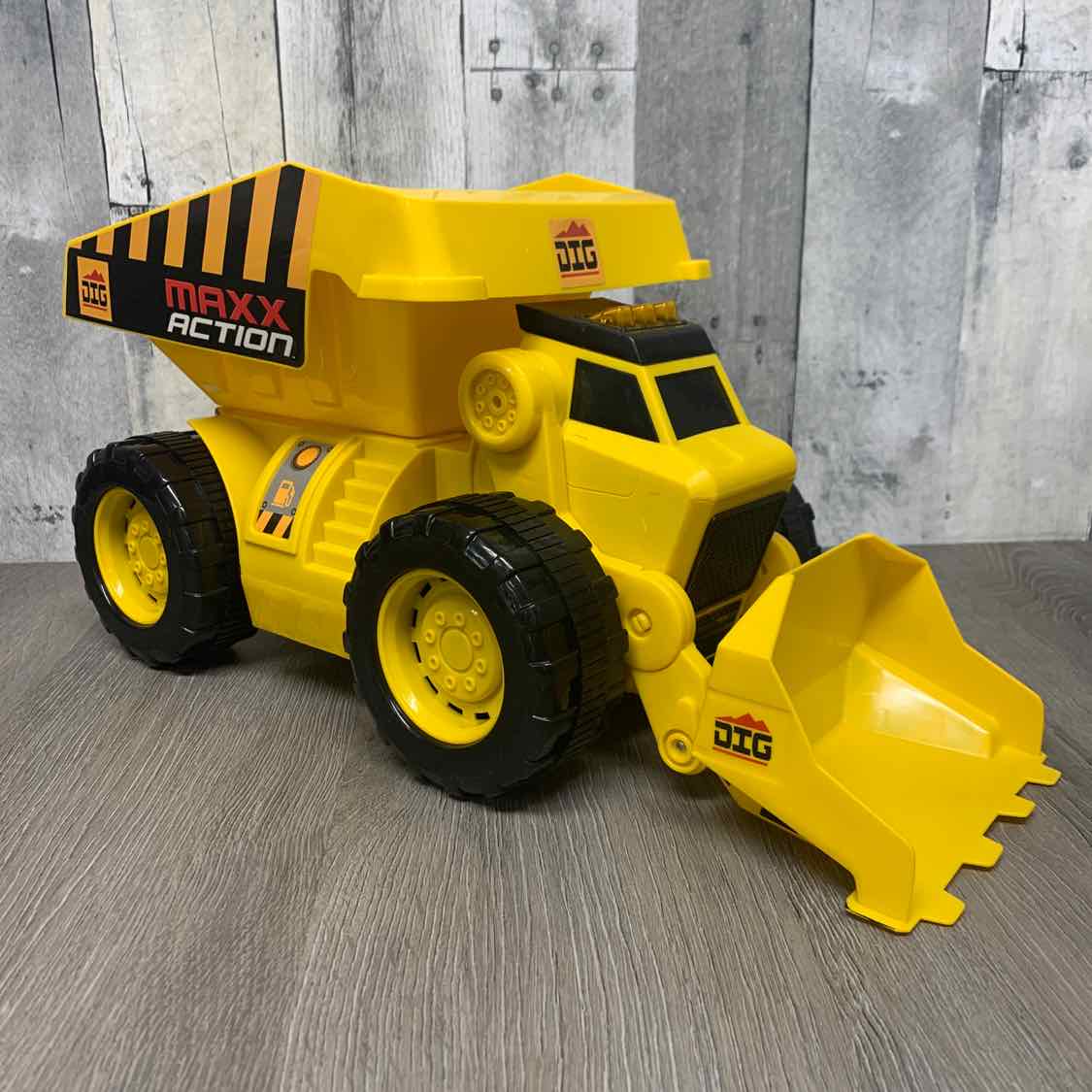 Generic Yellow/Black Misc Vehicles