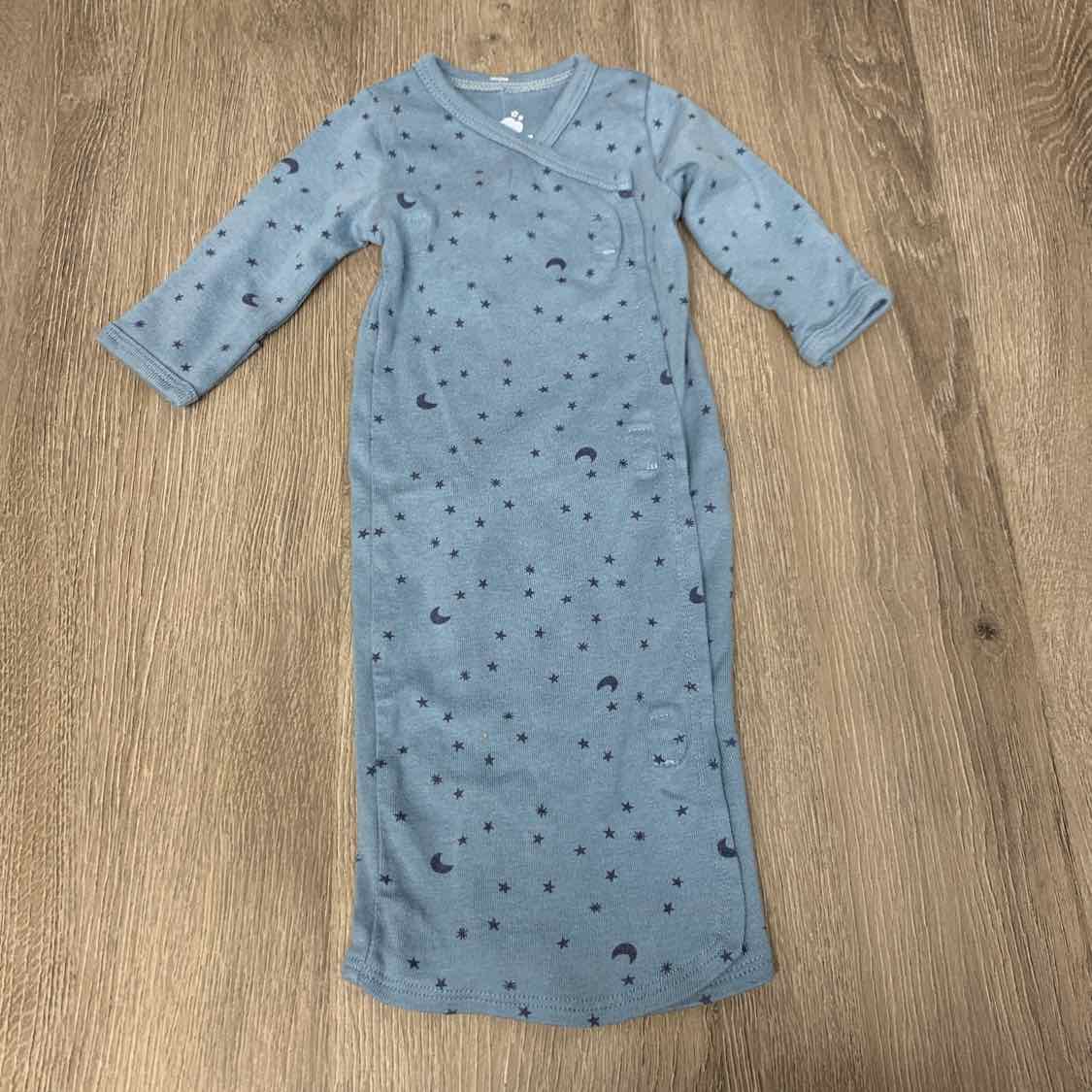 Size Preemie Blue Cloud Island Layette