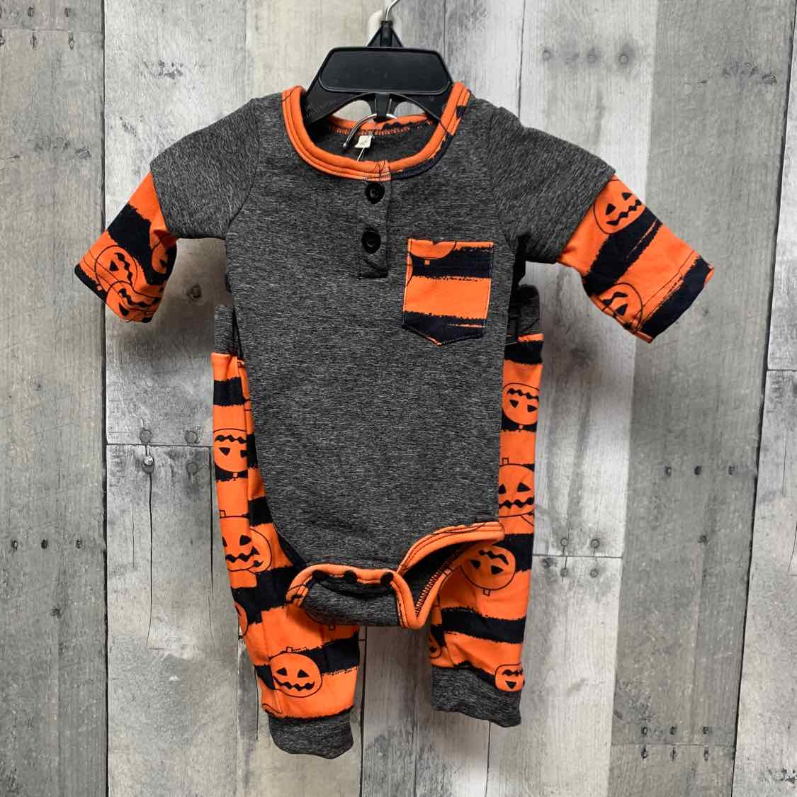 Size 3 Months Gray/Orange Boutique Brand Shirt/Pants