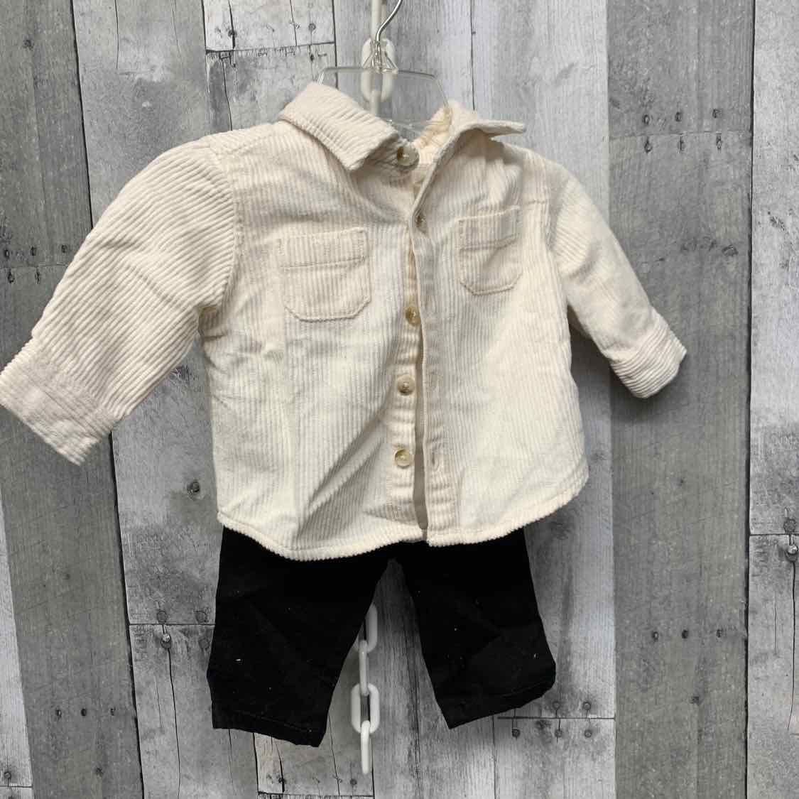 Size 0-3 Months White/Black Old Navy Shirt/Pants
