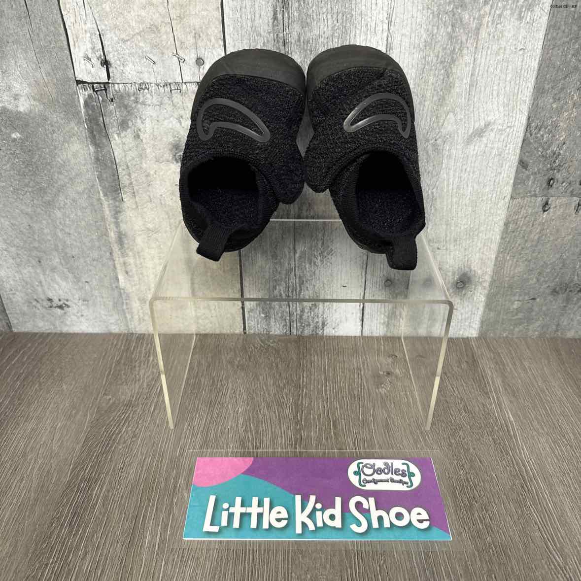 Size 5 Black Sport Brand Sneakers