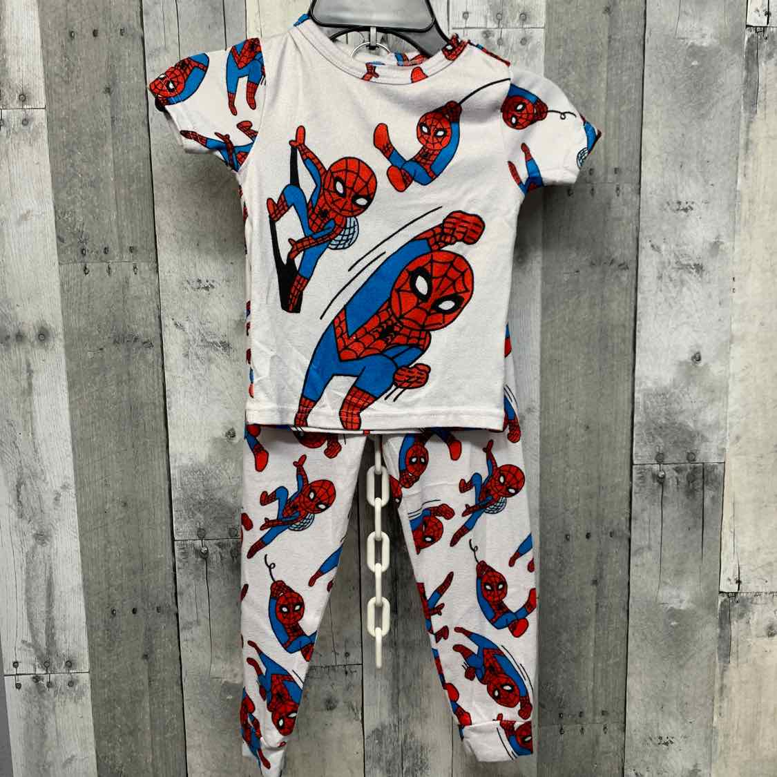 Size 5T White/Red Marvel 2pc PJs