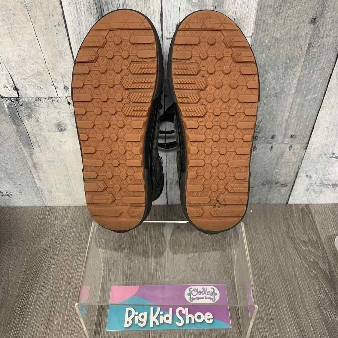 Size 3 Black Print Vans Sneakers