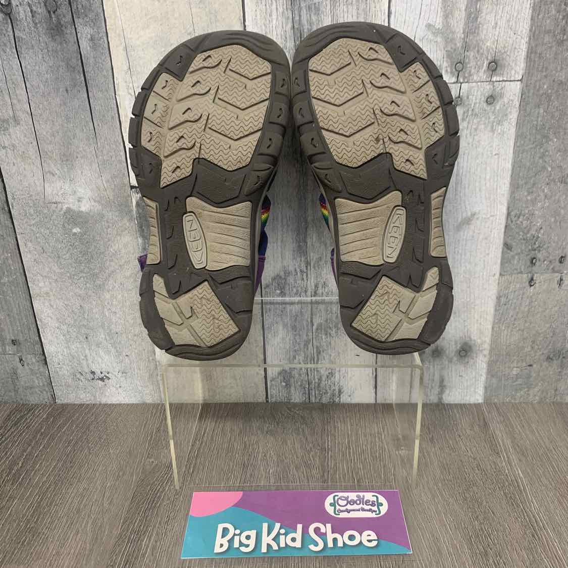 Size 3 Purple Keen Sandals - OodlesCB